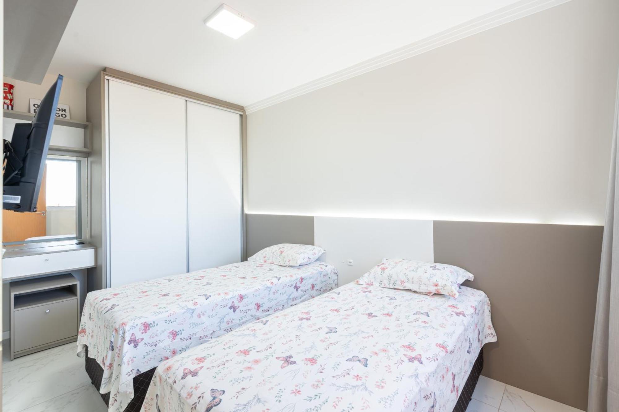 Aptos Completos Com Vista Mar Pe Na Areia Em Barra Velha Em Condominio Resort Com Spa, Piscina, Quadra De Futebol, Sala De Jogos, Brinquedoteca, Complexo Com Diversos Comercios Habitación foto