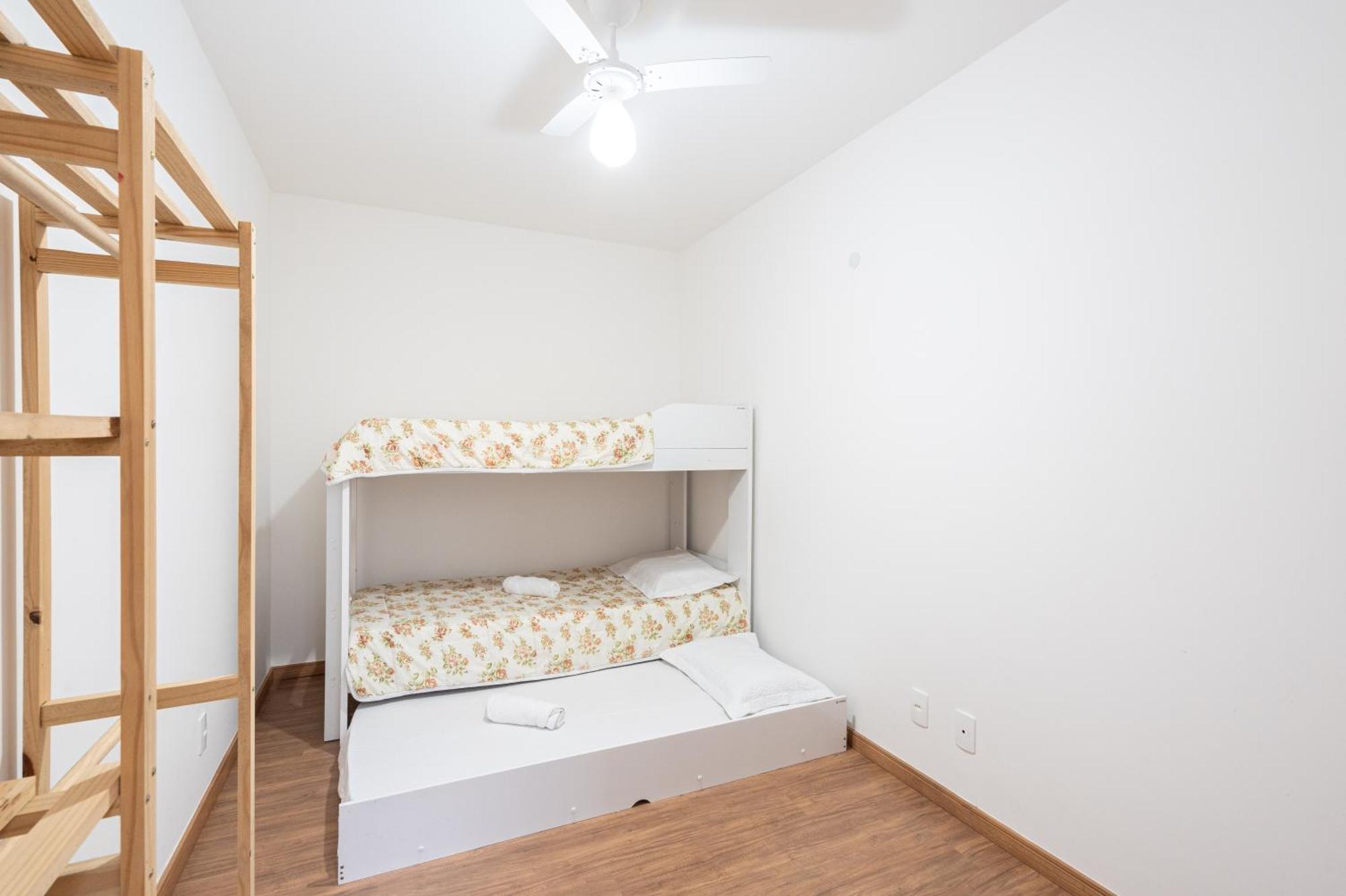 Aptos Completos Com Vista Mar Pe Na Areia Em Barra Velha Em Condominio Resort Com Spa, Piscina, Quadra De Futebol, Sala De Jogos, Brinquedoteca, Complexo Com Diversos Comercios Habitación foto